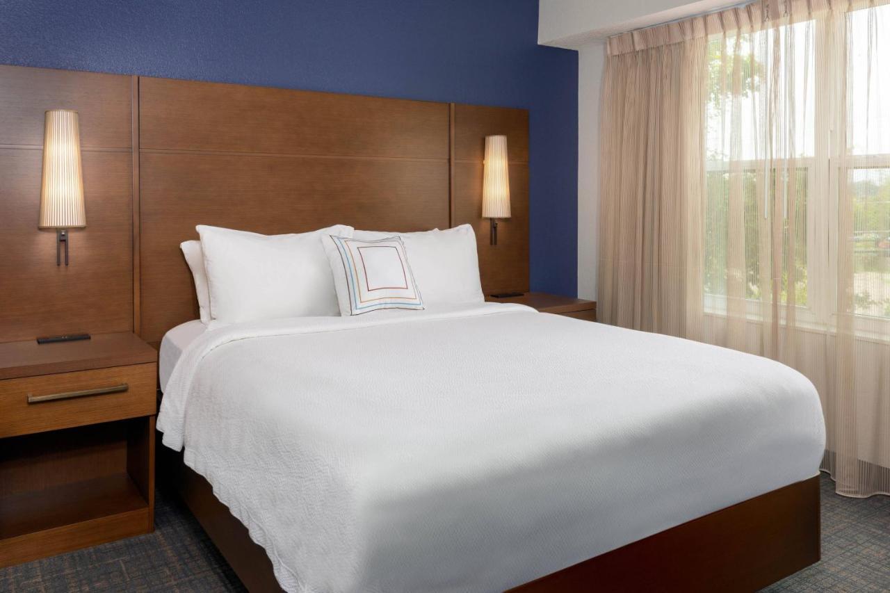 Residence Inn By Marriott Boston Brockton/Easton Екстер'єр фото