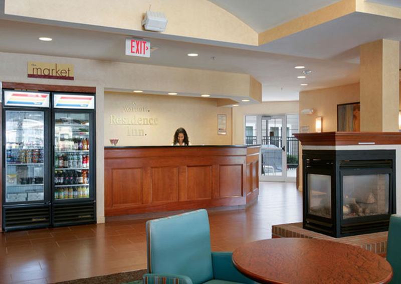 Residence Inn By Marriott Boston Brockton/Easton Екстер'єр фото
