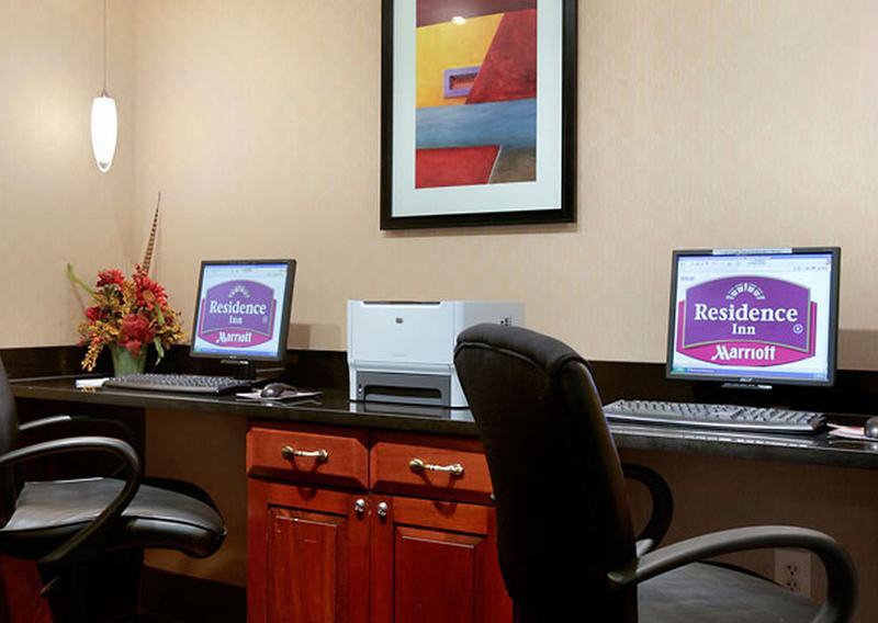 Residence Inn By Marriott Boston Brockton/Easton Екстер'єр фото